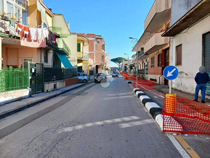 Appartamento bilocale in affitto in Via andrea doria, Piazza Primavera Passariello, Pomigliano dArco