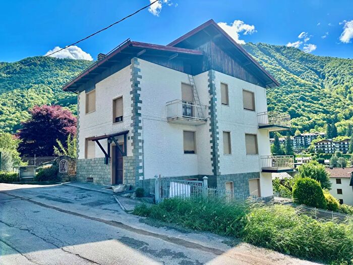 Case in Vendita e in Affitto - 2