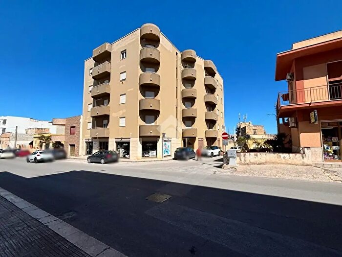 Appartamento quadrilocale in vendita in Via Favorita, Marsala