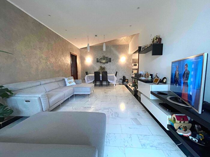 Appartamento con 6 locali in vendita in La Spezia