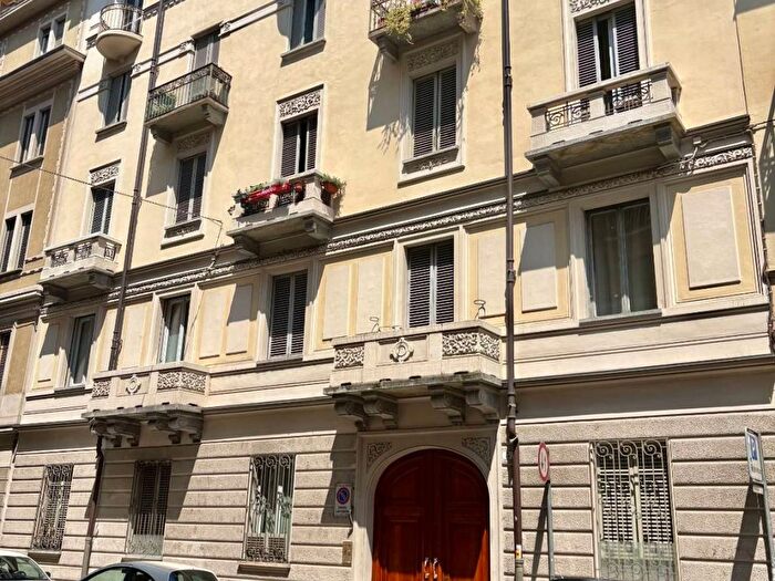 Appartamento trilocale in affitto in Via Riccardo Sineo, Vanchiglia, Torino