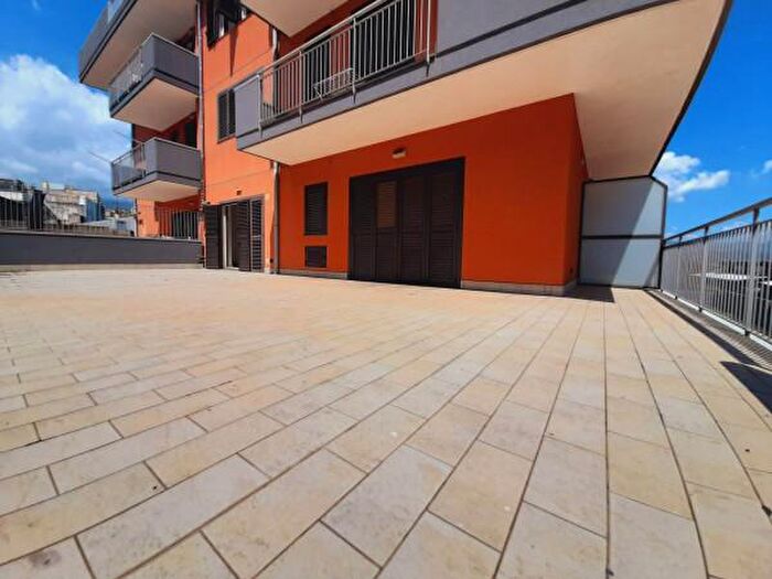 Appartamento bilocale in vendita in Via Niccolò Tommaseo, Giarre