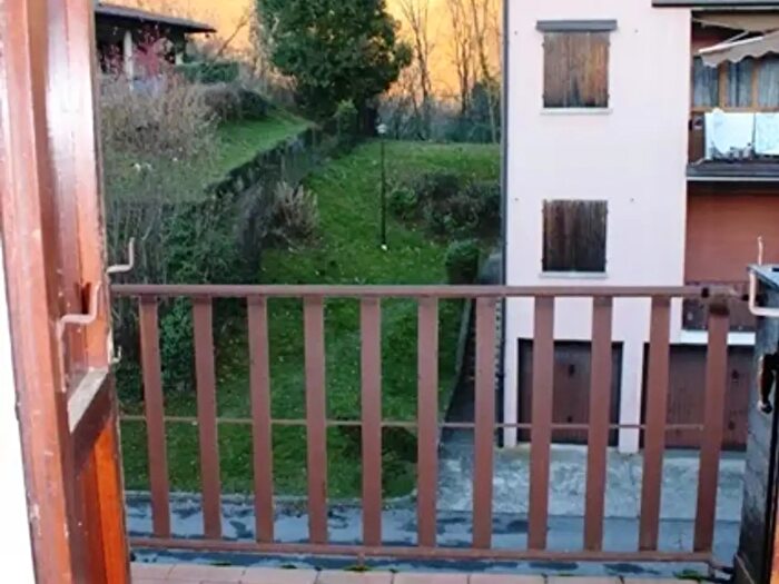 Appartamento trilocale in vendita in Caprino Bergamasco