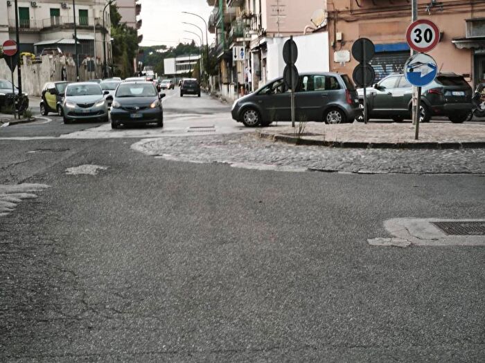 Appartamento monolocale in affitto in Via Cappella dei Cangiani, Zona Ospedaliera, Napoli