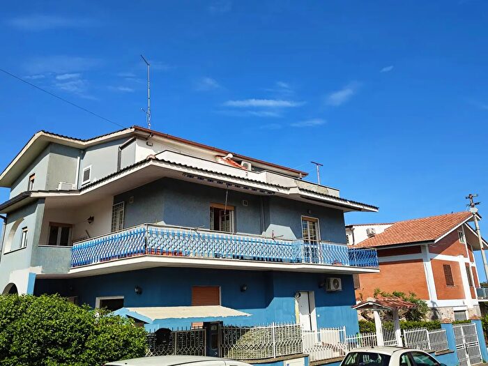 Appartamento trilocale in vendita in Via Gioacchino Rossini, Cerveteri