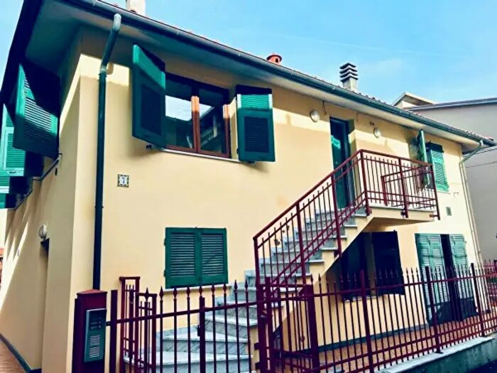 Casa con 5 locali in vendita in Via Brugnato, La Spezia