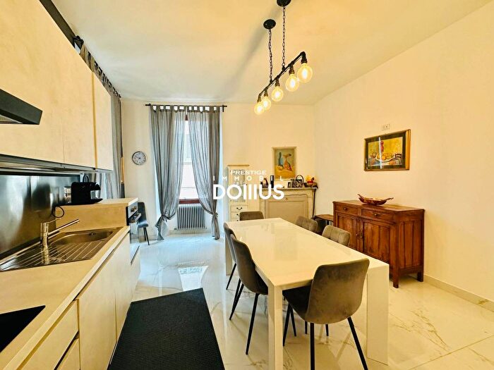 Appartamento trilocale in affitto in Via Roma, Centro Storico, Desenzano del Garda