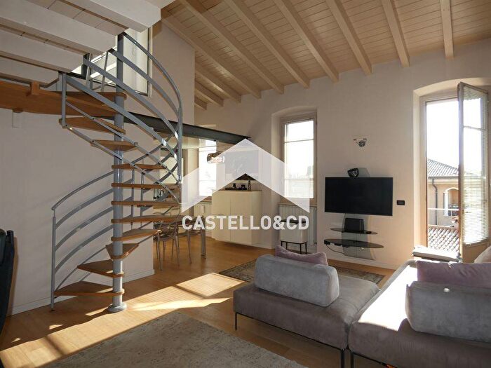 Appartamento bilocale in affitto in via Chiesa, Centro, Padenghe sul Garda