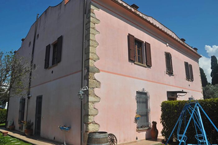 Appartamento monolocale in vendita in Rosignano Marittimo