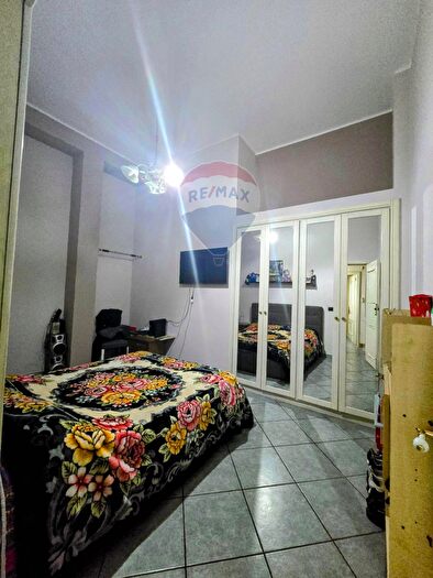 Casa con 8 locali in vendita in Via Goito, Carmiano