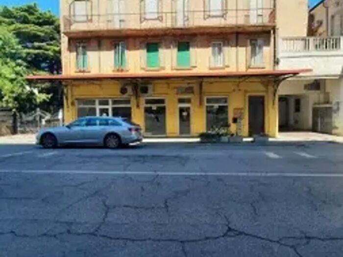 Appartamento quadrilocale in vendita in Via Chieppara, Adria