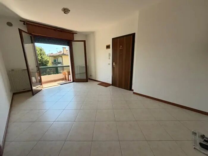 Appartamento trilocale in vendita in Via Andrea Palladio, Mira