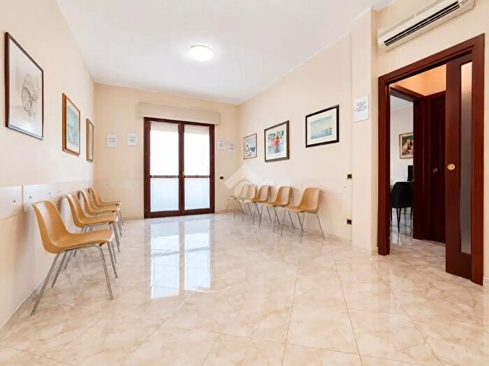 Appartamento bilocale in vendita in Via Ungheria, Quartu Sant'Elena