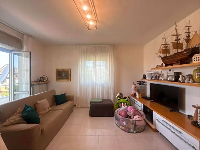 Appartamento trilocale in vendita in Via Dietro Corte, Caserta
