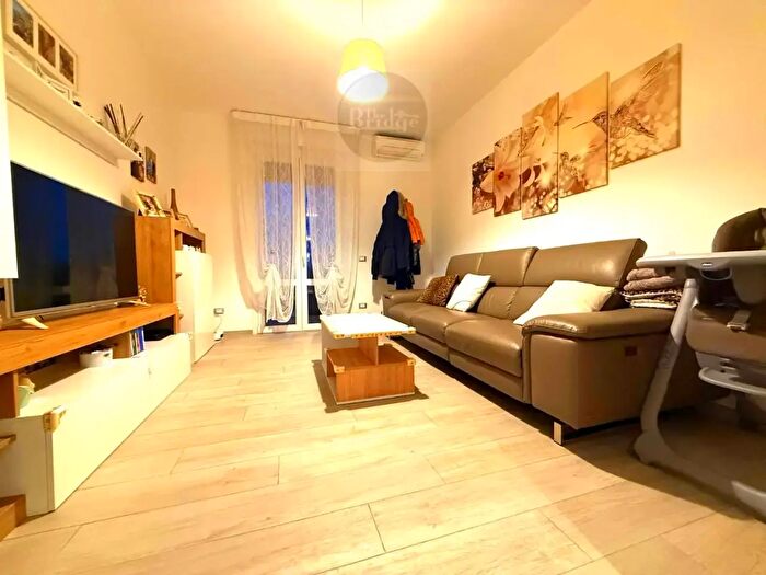 Appartamento quadrilocale in vendita in Modena