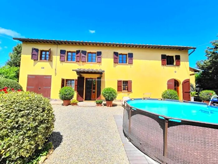 Casa con 6 locali in vendita in Zona Campagna, Castelfiorentino