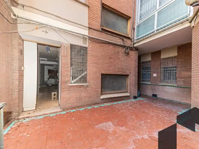 Appartamento con 6 locali in vendita in Via Gibilmanna, Roma