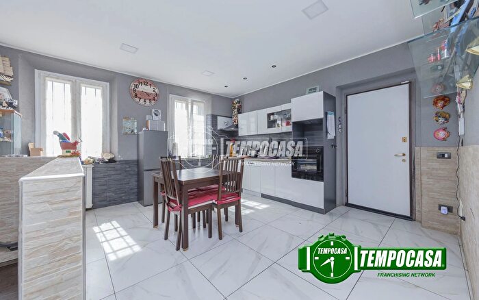 Appartamento bilocale in vendita in Via Mulini, Motta Visconti