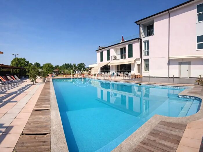 Appartamento monolocale in vendita in Via Filippo Guerrieri, Licciana Nardi