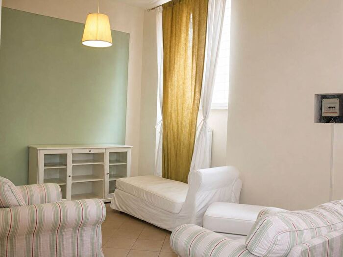 Appartamento quadrilocale in affitto in Via San Nicolao, Piazza Anfiteatro Torre Guinigi, Lucca
