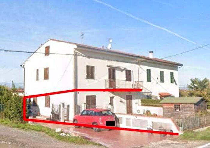 Appartamento con 6 locali in vendita in Via Val D? ? Elsa, Terrafino, Empoli