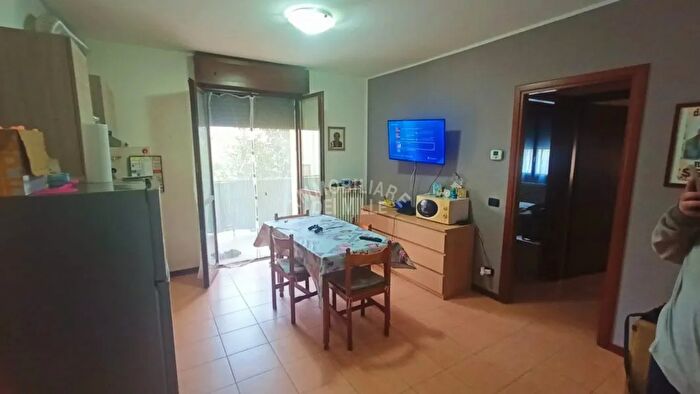 Appartamento in vendita in Cadelbosco Di Sopra