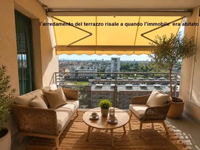 Appartamento trilocale in vendita in Via Savona, Milano