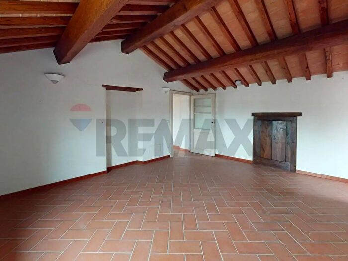 Casa quadrilocale in vendita in Vocabolo Cioccolanti, Umbertide