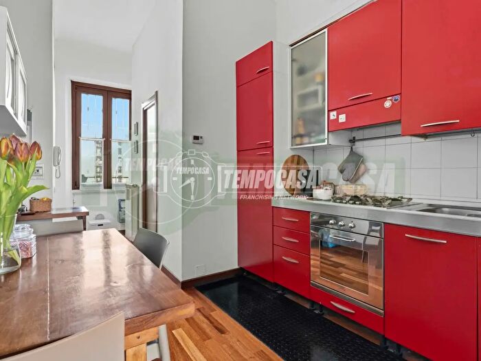 Appartamento bilocale in vendita in Via Savona, Milano