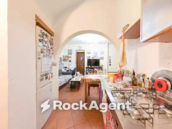 Appartamento trilocale in vendita in Vico Giannini, Genova