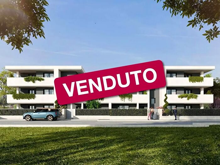 Appartamento con 5 locali in vendita in Via Papa Giovanni II, Scarnafigi