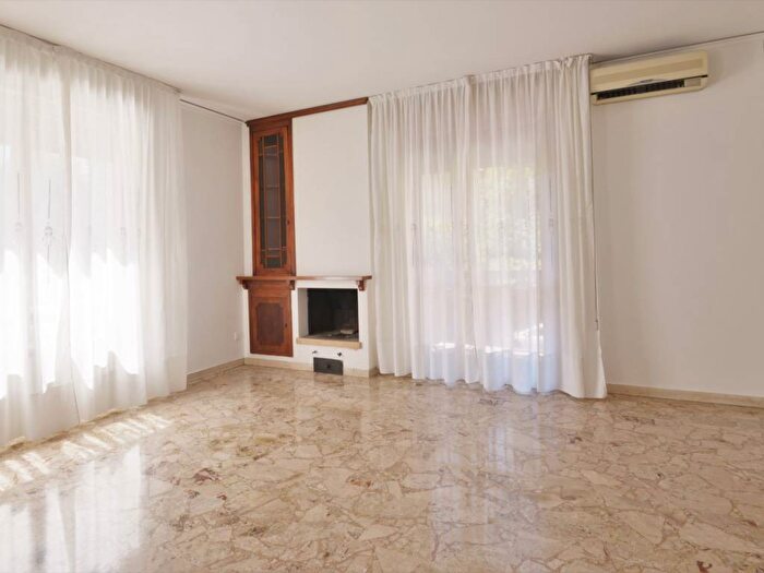 Appartamento con 5 locali in affitto in Viale Monfenera, Eden Tribunale, Treviso