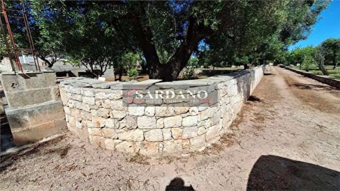 Casa con 6 locali in vendita in San Vito Dei Normanni