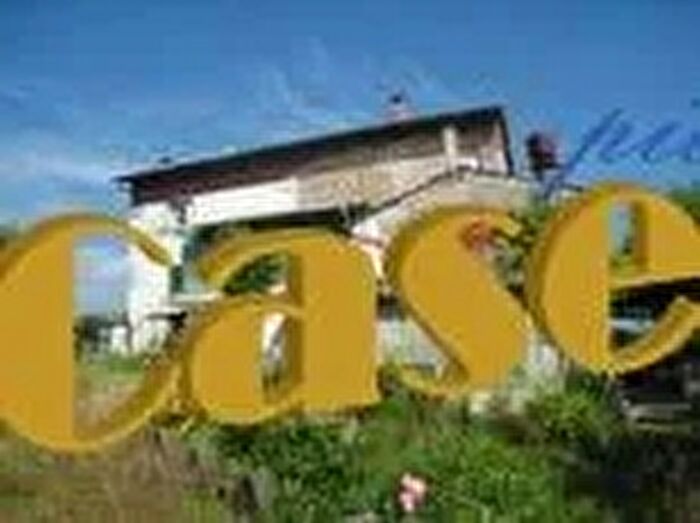 Casa con 13 locali in vendita in Massarosa