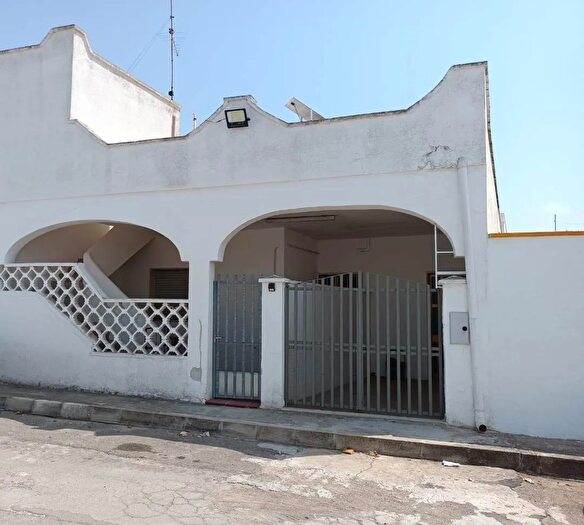 Casa quadrilocale in vendita in Via Tricase Porto Cesareo, Porto Cesareo
