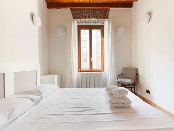 Appartamento bilocale in affitto in Viale San Michele del Carso, Vercelli Wagner, Milano