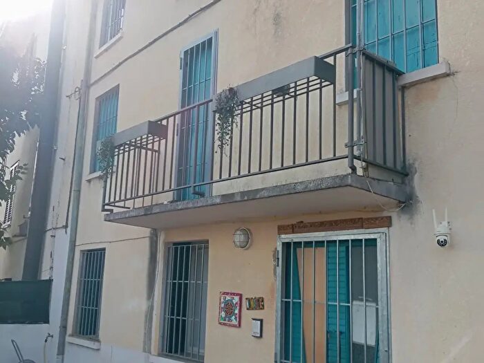 Casa con 6 locali in vendita in Contrà Sessegolo, Schio