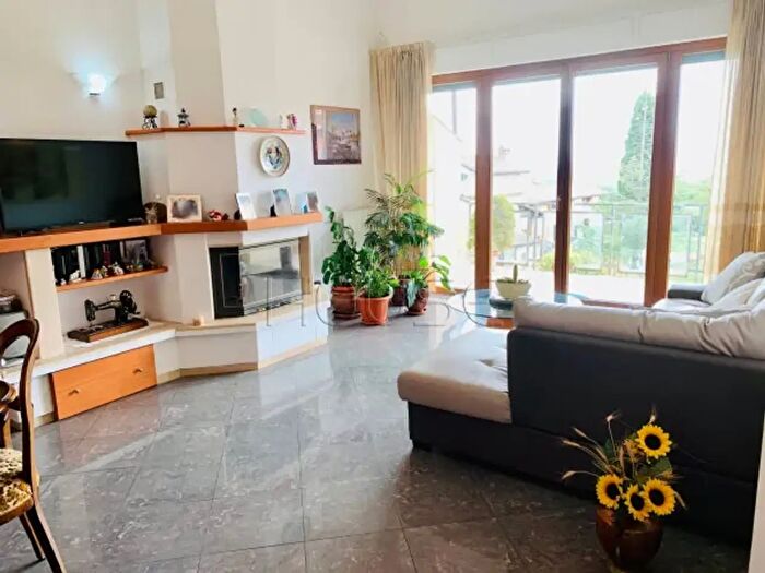 Appartamento con 6 locali in vendita in Viale Don Nilo Conti, Anghiari