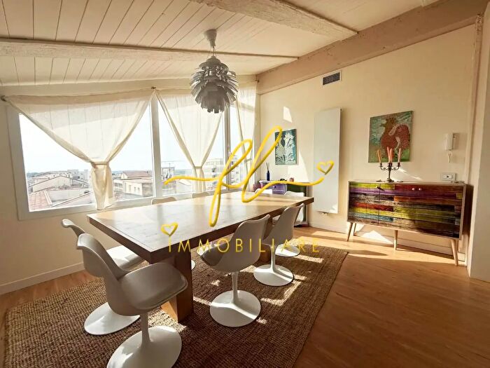 Appartamento con 5 locali in vendita in Cecina