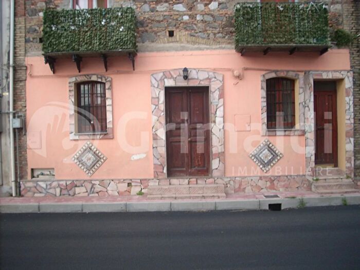 Casa in vendita in Via Nazionale Archi, San Filippo Del Mela