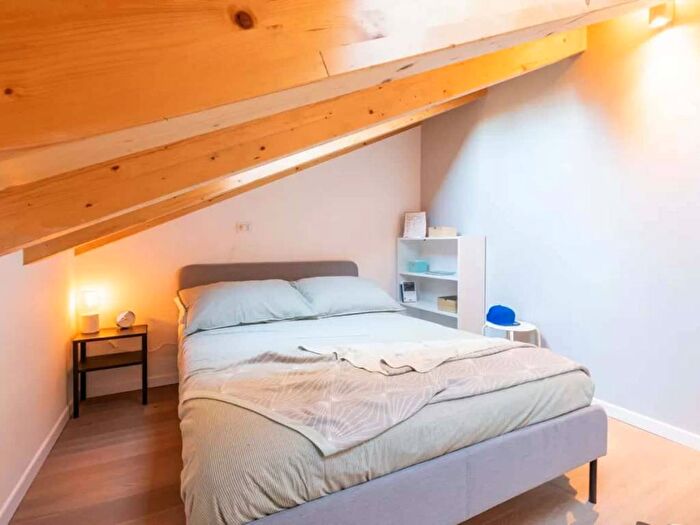 Appartamento bilocale in affitto in Via Vespri Siciliani, Giambellino, Milano