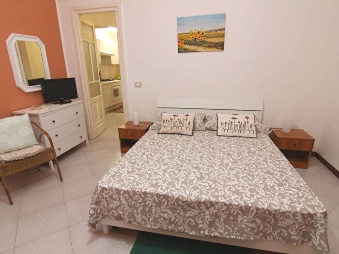 Appartamento monolocale in affitto in Via Ughetti, Villa Bellini Santa Maria di Gesù, Catania