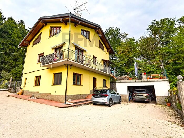 Case in Vendita e in Affitto - 2