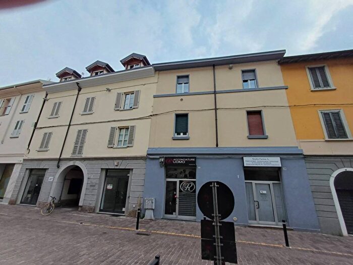 Appartamento monolocale in affitto in Via Giuseppe Mazzini, Villasanta