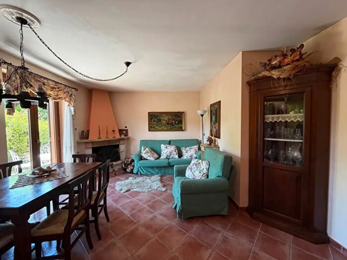 Appartamento quadrilocale in vendita in Via Osvaldo Moretti, Ovindoli