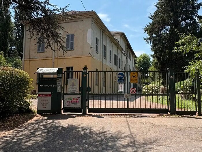 Appartamento trilocale in affitto in Via dell'Arazzeria, Asti