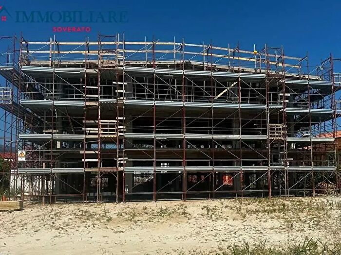 Appartamento trilocale in vendita in Via Lungomare, San Sostene