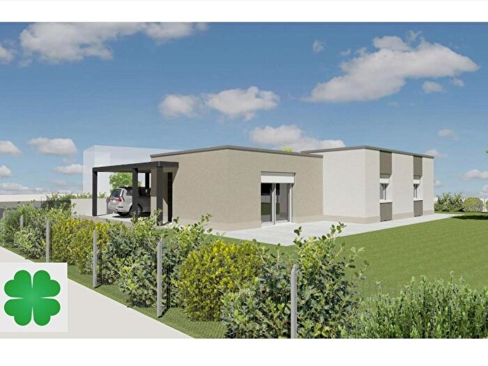 Casa con 5 locali in vendita in Fontanafredda