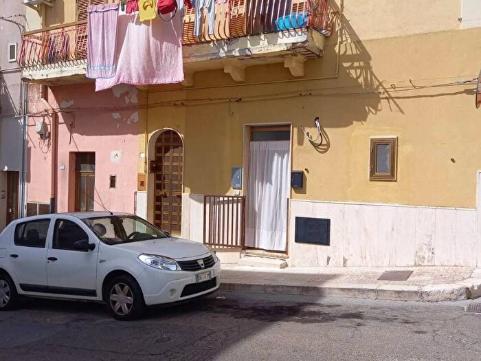 Appartamento bilocale in affitto in Via Mignogna, Palagianello