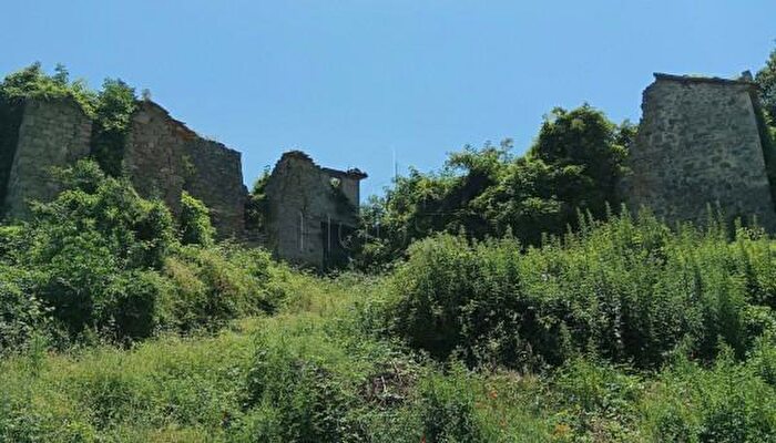 Casa con 6 locali in vendita in Località Rasina a, Umbertide